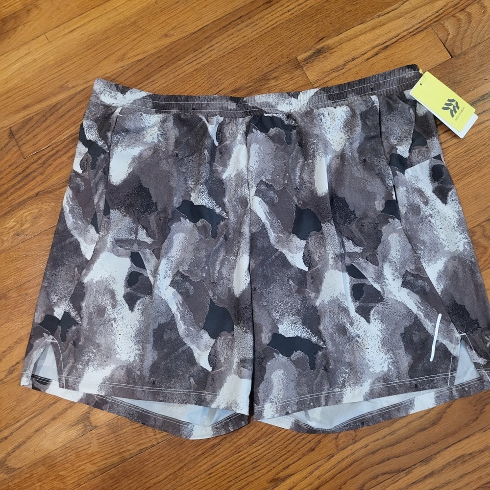 All in Motion Men XL Unlined Run Shorts 7" Inseam Gray Camo NWT